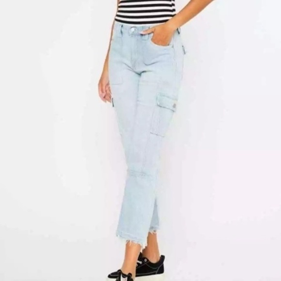 KanCan Light Wash Felicity High Rise Crop Cargo Straight Jeans 0 Frayed Hems - Picture 1 of 9